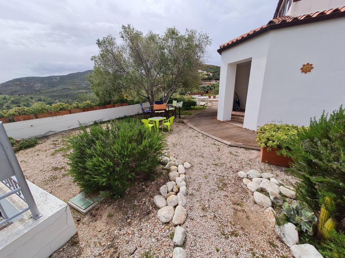 Holiday Homes Porto San Paolo  Exterior photo