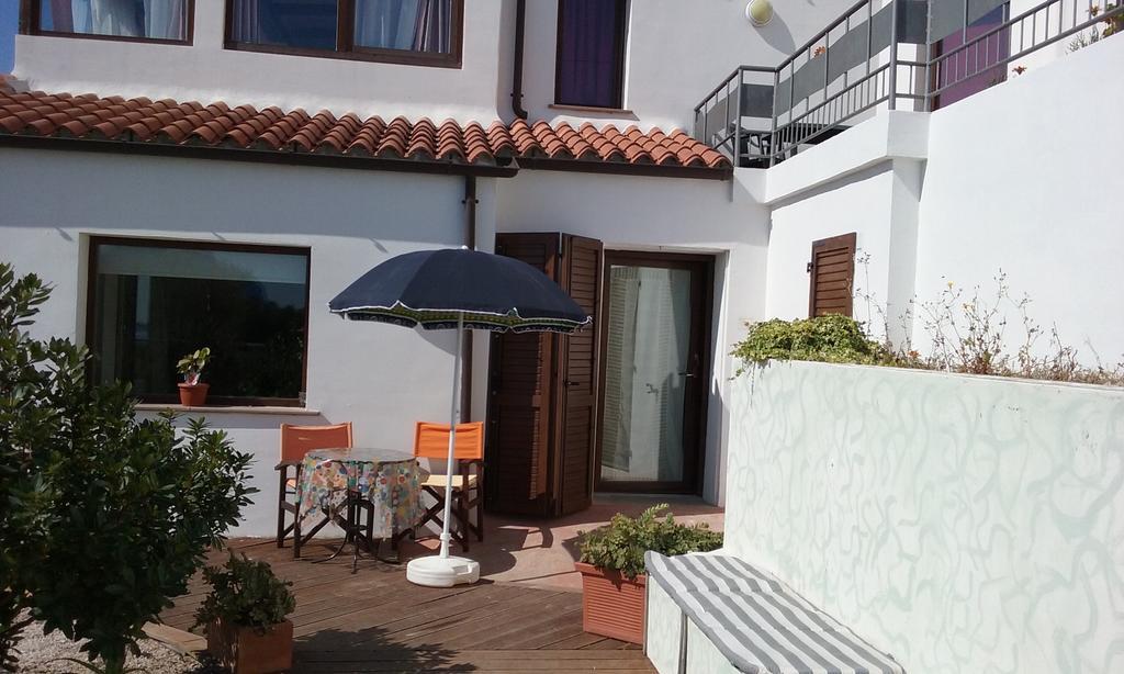 Holiday Homes Porto San Paolo  Exterior photo